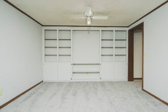 Concord Square Apartments in Kokomo, IN - Foto de edificio - Interior Photo
