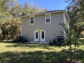 1335 Delmar St, Unit 2 in Jacksonville, FL - Foto de edificio - Building Photo