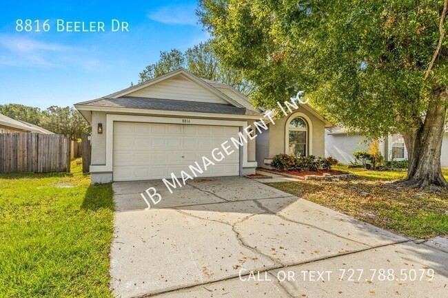 8816 Beeler Dr in Tampa, FL - Building Photo - Building Photo