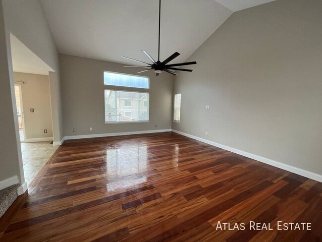 4413 Centerville Dr in Colorado Springs, CO - Foto de edificio - Building Photo