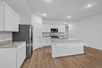 941 Rentley St in Prairie Grove, AR - Building Photo - Building Photo