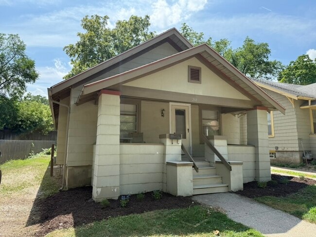 201 Koch Ave in Ann Arbor, MI - Building Photo - Building Photo