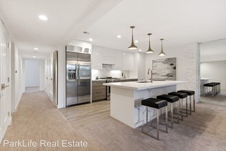 1155 Star Park Cir-Unit -Unit 2C in Coronado, CA - Building Photo - Building Photo