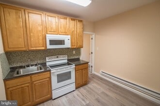 6002 Master St in Philadelphia, PA - Building Photo - Building Photo