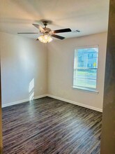 24359 Dawson Ct in Ponchatoula, LA - Foto de edificio - Building Photo