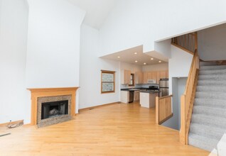 2714 N Wayne Ave, Unit 3 in Chicago, IL - Building Photo - Building Photo
