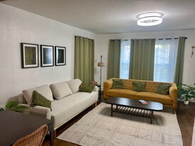 222 Glass Ave in San Antonio, TX - Building Photo