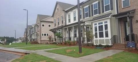 3249 Herald Dr in Scottdale, GA - Building Photo