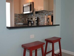 201 N Ocean Blvd in Pompano Beach, FL - Foto de edificio - Building Photo