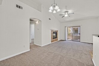 1709 King James St in Las Vegas, NV - Building Photo - Building Photo