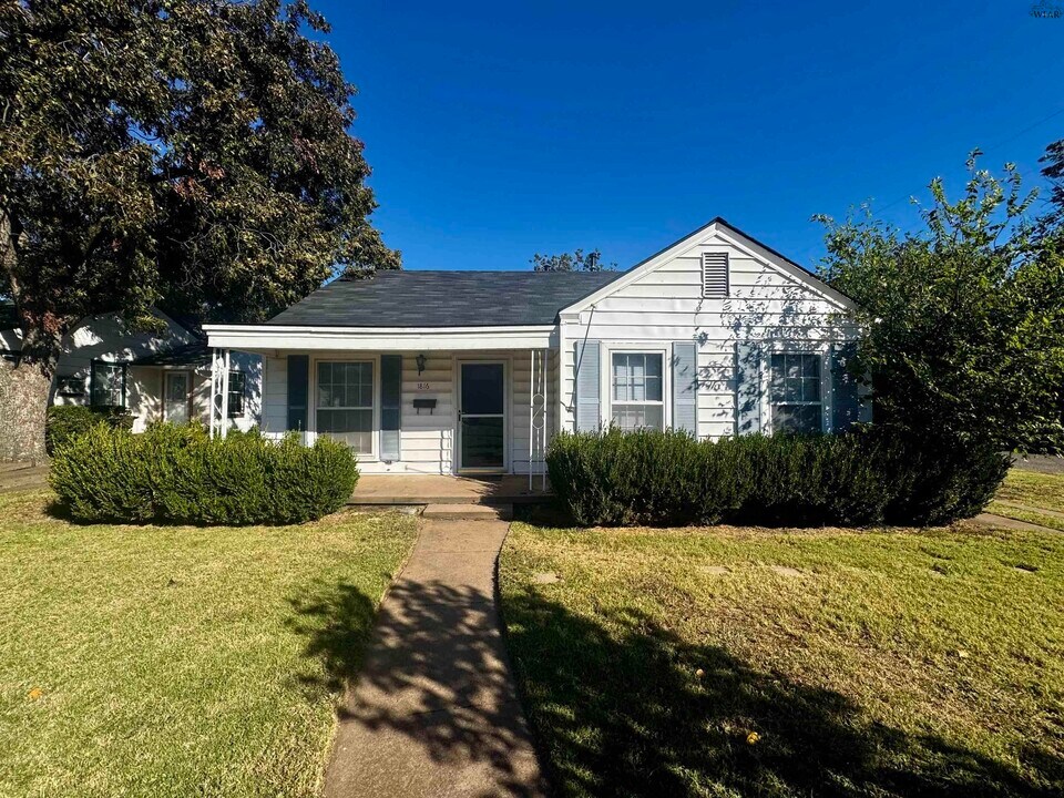 1816 Wilson Ave in Wichita Falls, TX - Building Photo