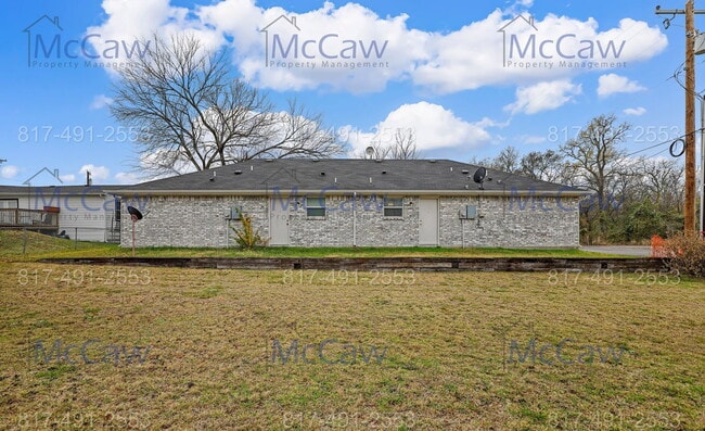 2312 Gilmer St in Caddo Mills, TX - Building Photo - Building Photo