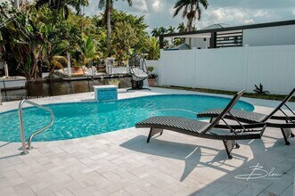 2506 Bimini Ln in Fort Lauderdale, FL - Building Photo - Building Photo