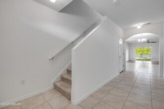 418 Armoyan Wy in New Smyrna Beach, FL - Building Photo - Building Photo
