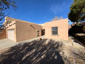 13915 Grant Pl NE in Albuquerque, NM - Building Photo - Building Photo