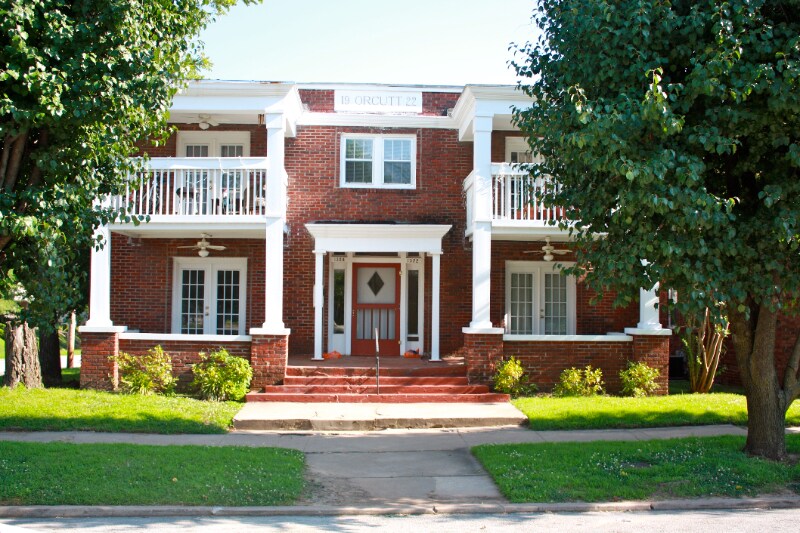 1320 E 17th St, Unit 1320-A in Tulsa, OK - Building Photo