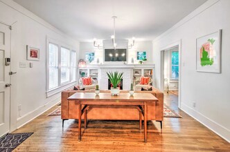 1117 Kenwood Pl in Jackson, MS - Building Photo - Building Photo