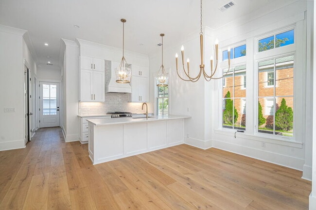 property at 302 W 38th St