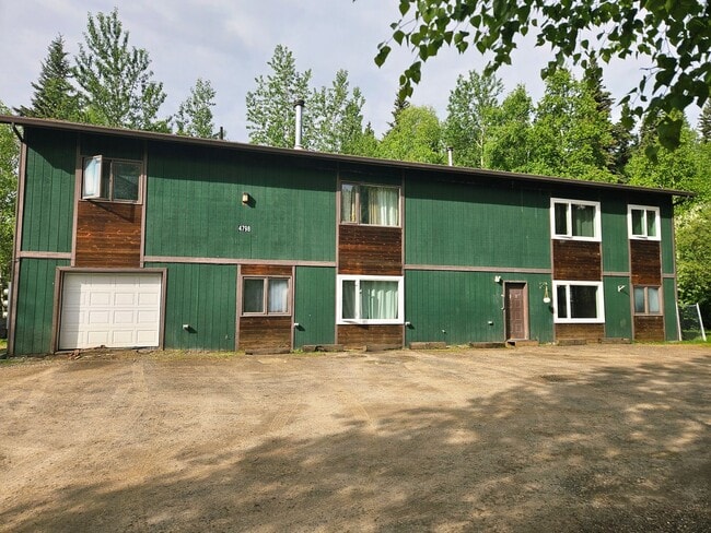 property at 4798 Glasgow Dr