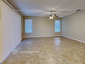 13332 Old Dock Rd in Orlando, FL - Foto de edificio - Building Photo