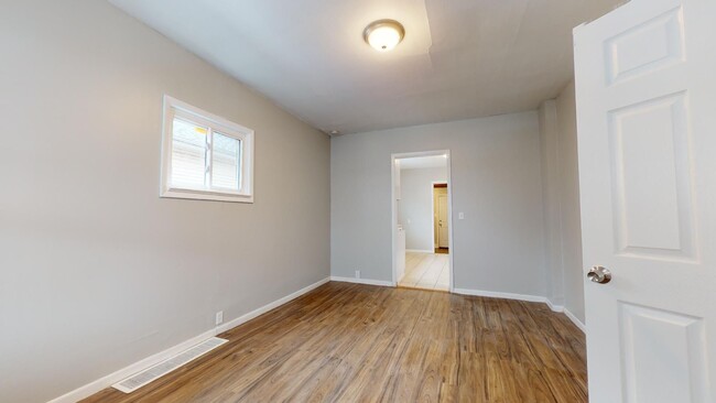 2505 Tate Ave in Cleveland, OH - Building Photo - Building Photo