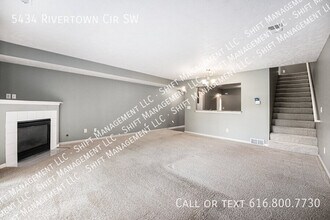 5434 Rivertown Cir SW in Wyoming, MI - Building Photo - Building Photo