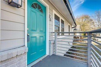 2574 Elliott St NW in Atlanta, GA - Building Photo - Building Photo