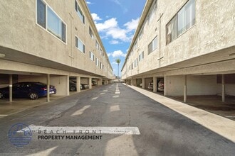 1261-1281 Rosecrans Ave. in Gardena, CA - Foto de edificio - Building Photo