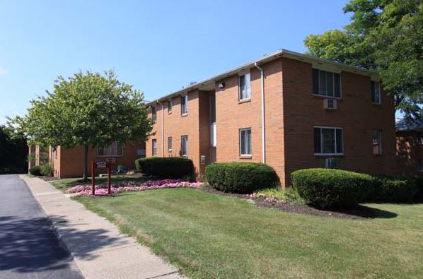 Highland Bay Apartments in Rochester, NY - Foto de edificio - Building Photo