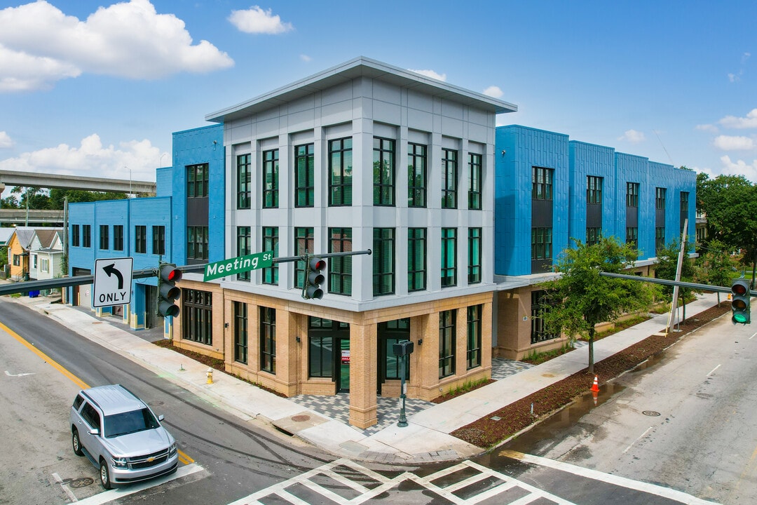 The Rumney in Charleston, SC - Building Photo