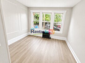 81 Montgomery Ave in Irvington, NJ - Building Photo