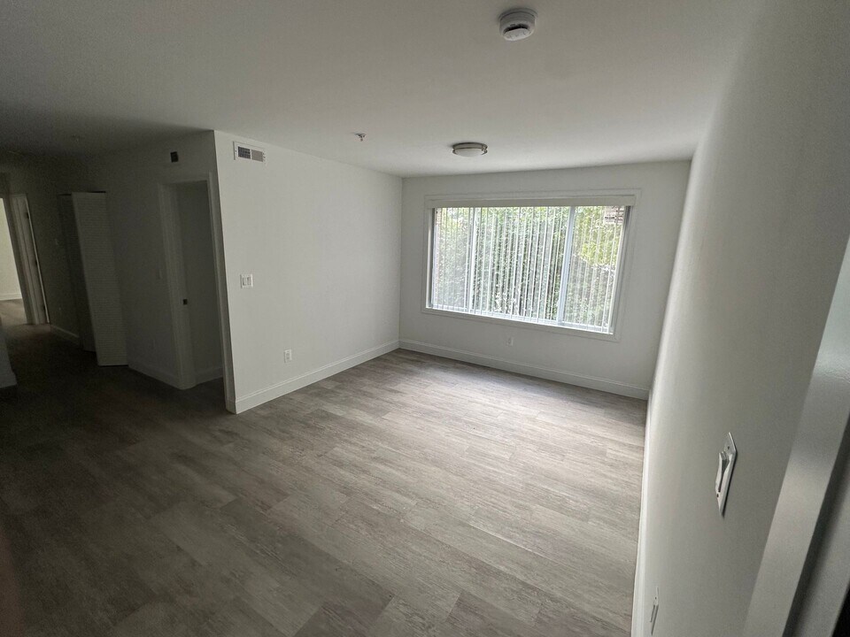 313 - 315 Anacostia Rd SE in Washington, DC - Building Photo