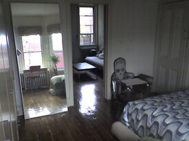 745 S 4th St, Unit 3rd floor