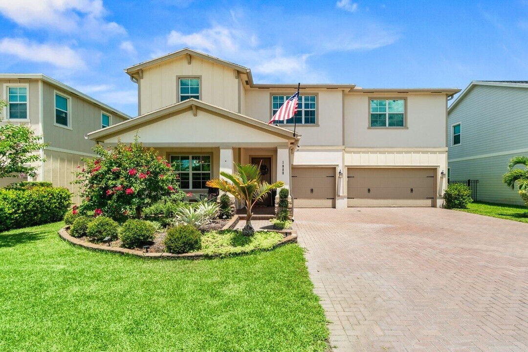 1088 Sterling Pine Pl in Loxahatchee, FL - Building Photo