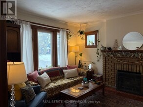 44 Lola Rd in Toronto, ON - Building Photo - Building Photo