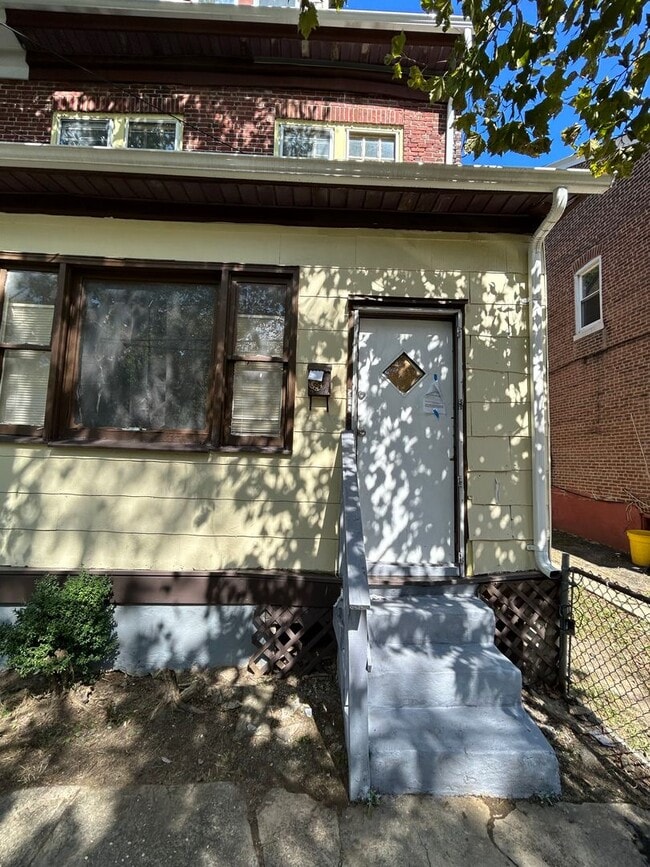 property at 648 Stuyvesant Ave