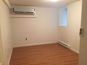 9 Vineland St, Unit B in Boston, MA - Building Photo - Building Photo