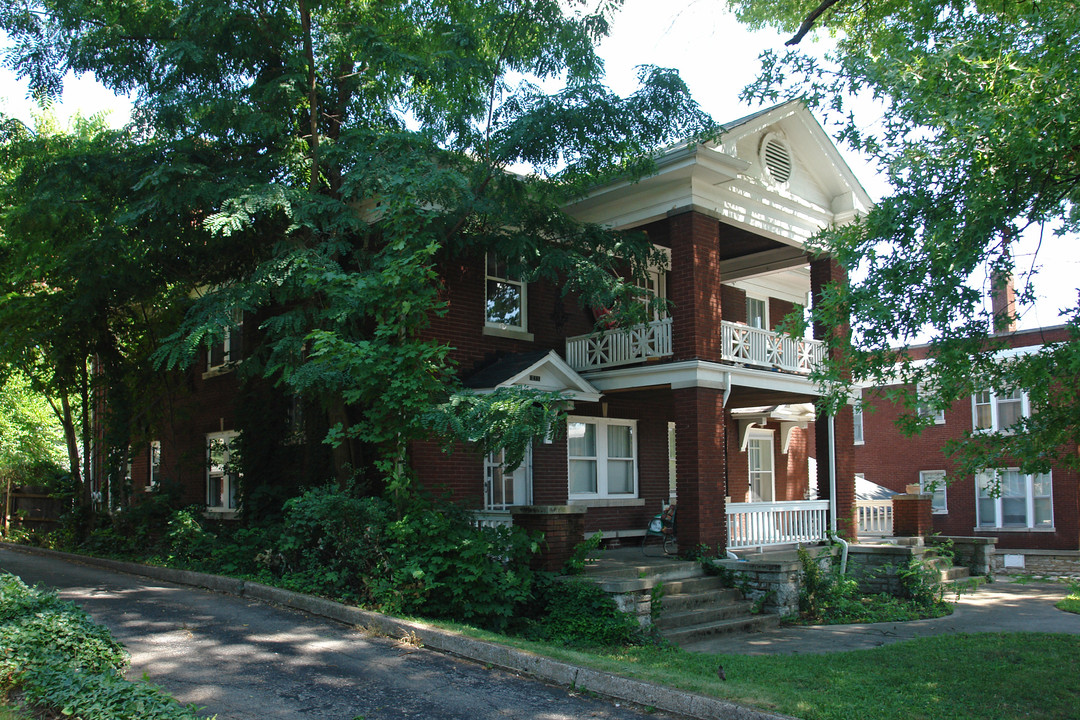 209-211 E Stone Ave in Lexington, KY - Foto de edificio