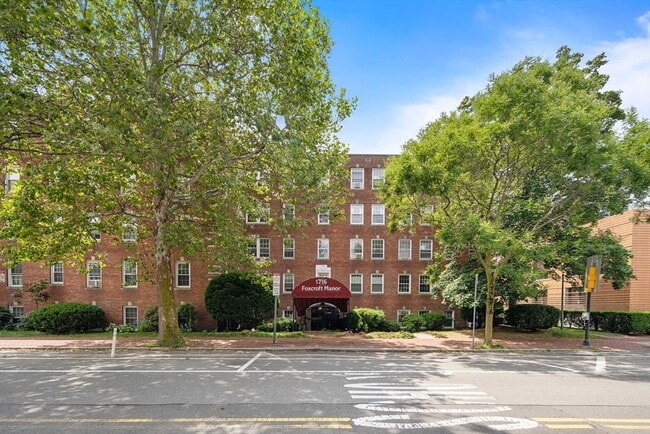 property at 1716 Cambridge St