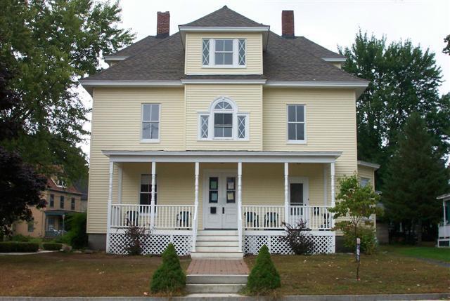 9 Hopkins St in Nashua, NH - Building Photo