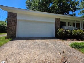 19 Creekdale Dr in Sherwood, AR - Building Photo - Building Photo