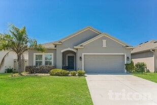 1842 Castleton Dr in St. Cloud, FL - Building Photo