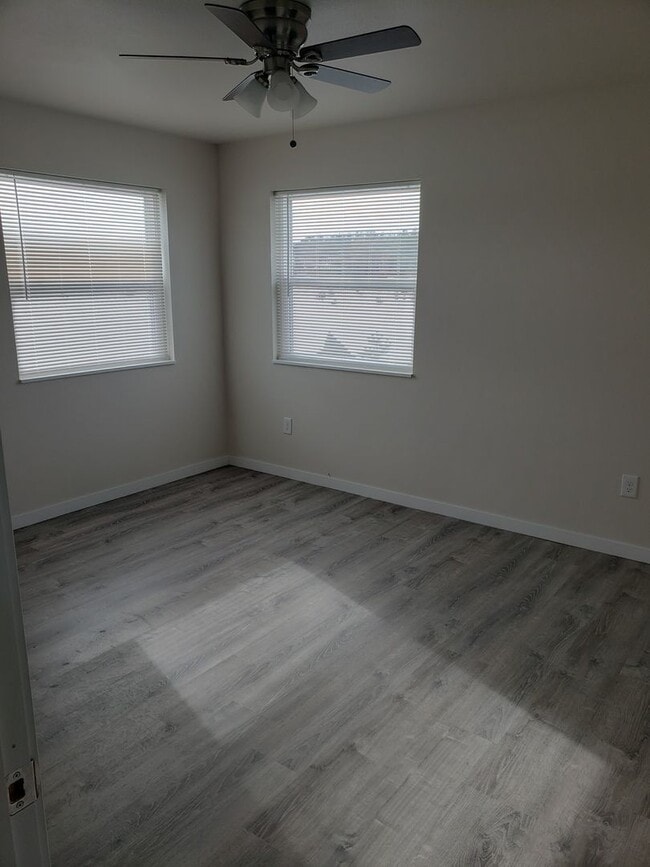 3823 Kensington Pl in Plover, WI - Building Photo - Building Photo