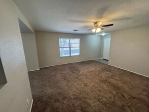 13434 W Post Dr in Surprise, AZ - Building Photo - Building Photo