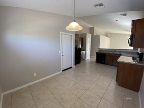 1180 Coventry Dr in Safford, AZ - Building Photo - Building Photo