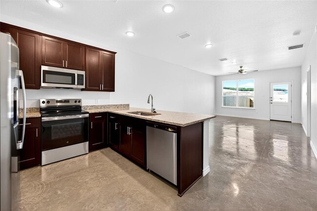 property at 628 Pacific Crest Trl