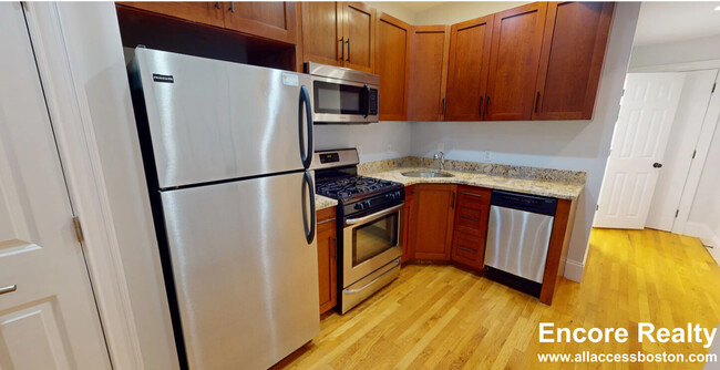 86 West Cedar St, Unit 2 BED 1  Beacon Hill in Boston, MA - Building Photo - Building Photo