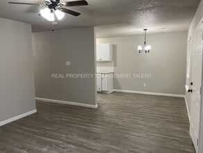 318 N Waco St in Mart, TX - Building Photo - Building Photo