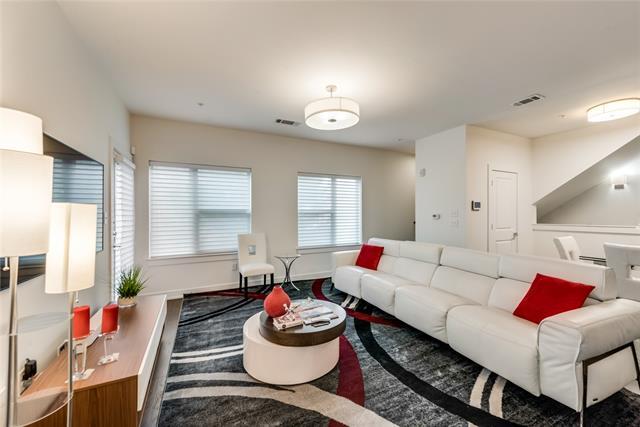 5714 McCommas Blvd in Dallas, TX - Building Photo - Building Photo