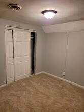 1010 N Pine St in Lansing, MI - Building Photo - Building Photo